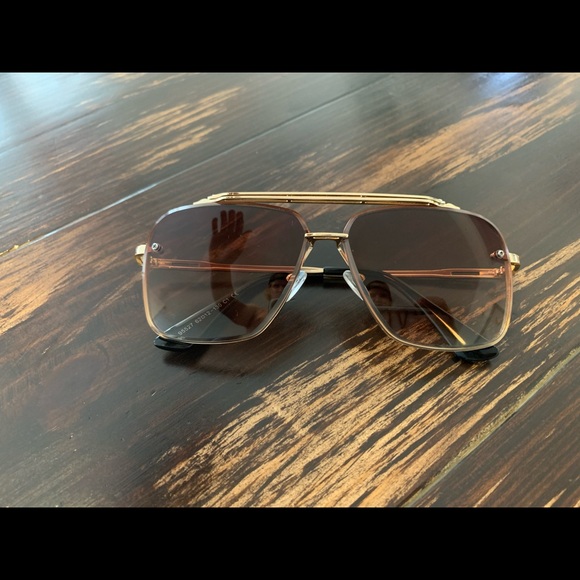 💥💥Azzra aviatior sunglasses - Picture 3 of 4